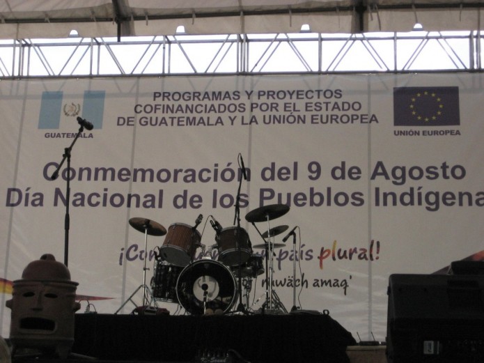 La batería y la razón del a celebración La batería y la razón del a celebración