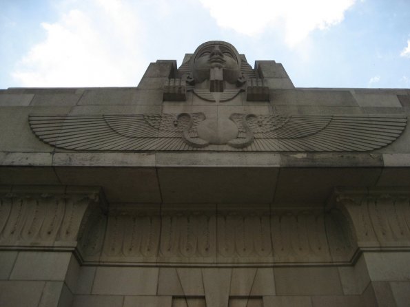 Adornos en la tumba egipcia