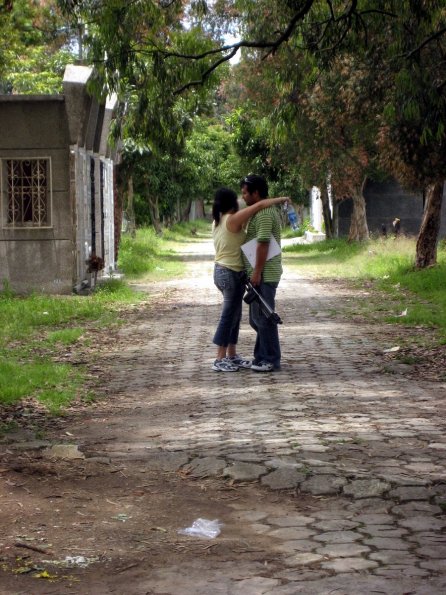 El amor en el cementerio