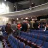 El auditorio empieza a llenarse