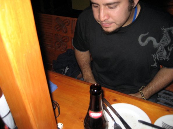 Pena2 tirando los dados