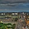 El Palacio Nacional de la Cultura y la Catedral de Guatemala
