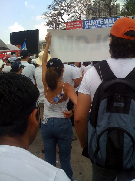 Con tal de no tirar el bote de agua