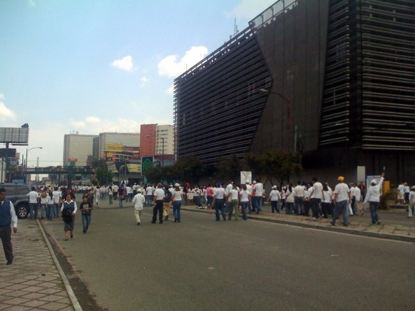Caminata por la 7a avenida