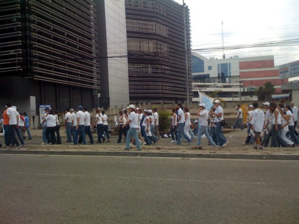Caminata por la 7a avenida