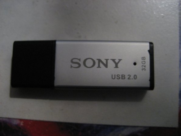 Memoria Flash de supuestos 32GBs