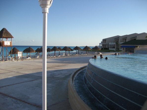 &Aacute;rea de picinas del Hilton