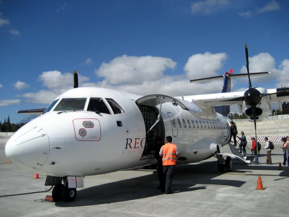 ATR 42-300 de Taca 