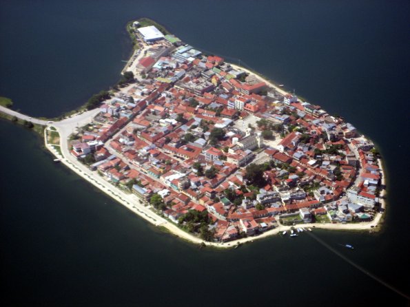 Isla de Flores, PetÃ©n