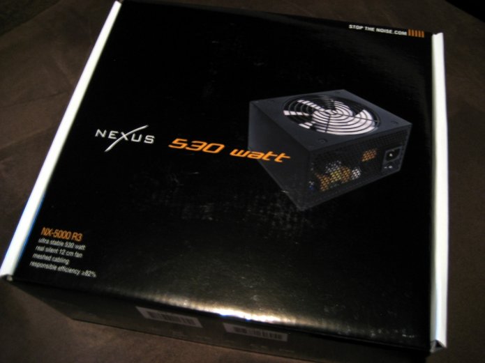 Fuente de poder Nexus 530W Fuente de poder Nexus 530W