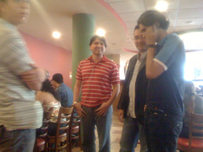 Omarvelz, Giopack y Kike Omarvelz, Giopack y Kike