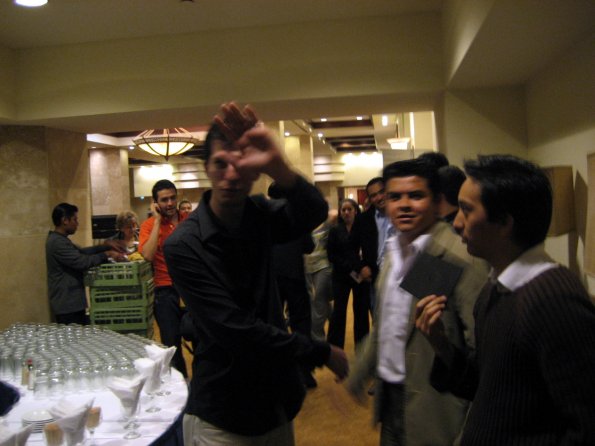 Carlos Cabrera y equipo