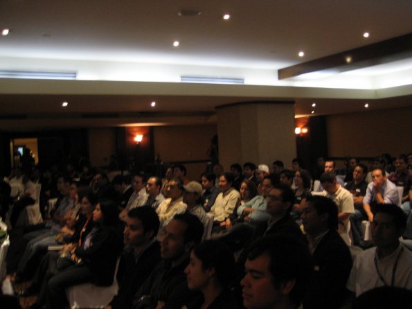 Asistentes a la conferencia