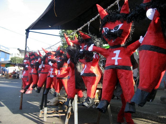 Piñatas de Diablo - 4