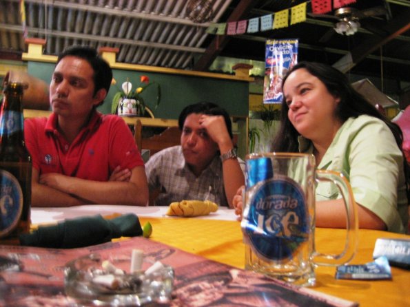 Ya es tarde para vos no? 