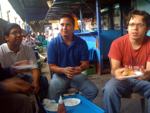 Ivan, Pablo y Pablo AcuÃ±a